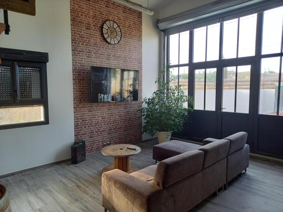 Willa Cosy-Loft Industriel , Jacuzzi , Wifi , 6 Personnes Max Aigues-Vives  Zewnętrze zdjęcie