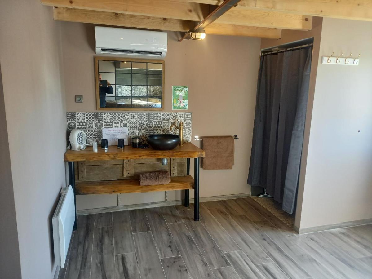 Willa Cosy-Loft Industriel , Jacuzzi , Wifi , 6 Personnes Max Aigues-Vives  Zewnętrze zdjęcie